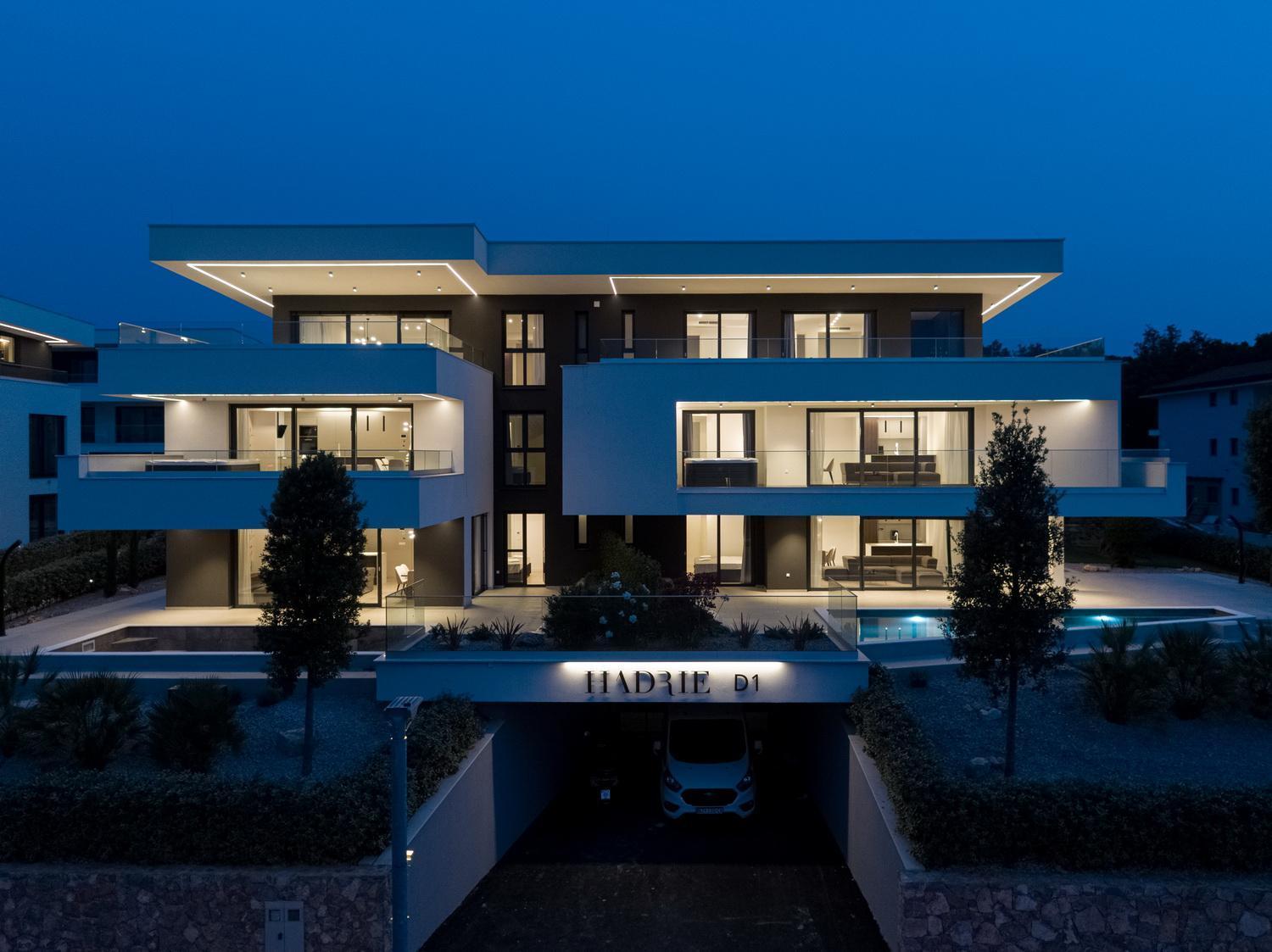 Hadrie Luxury Resort And Villas Azimut مالينسكا المظهر الخارجي الصورة