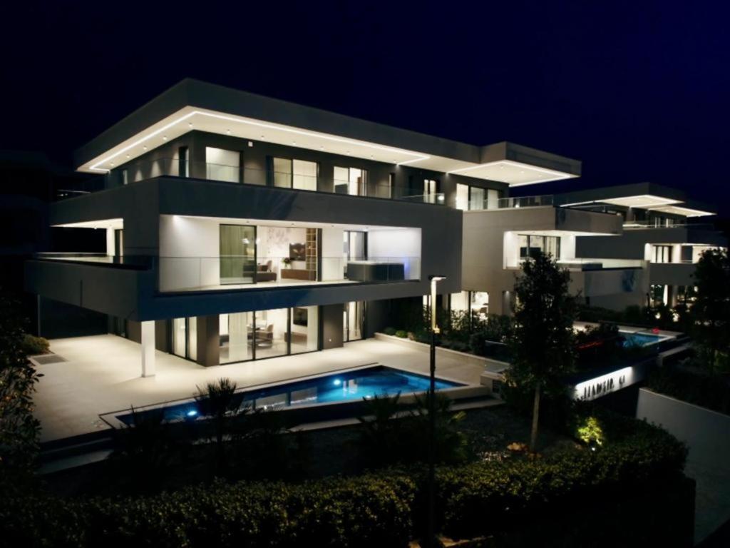 Hadrie Luxury Resort And Villas Azimut مالينسكا المظهر الخارجي الصورة