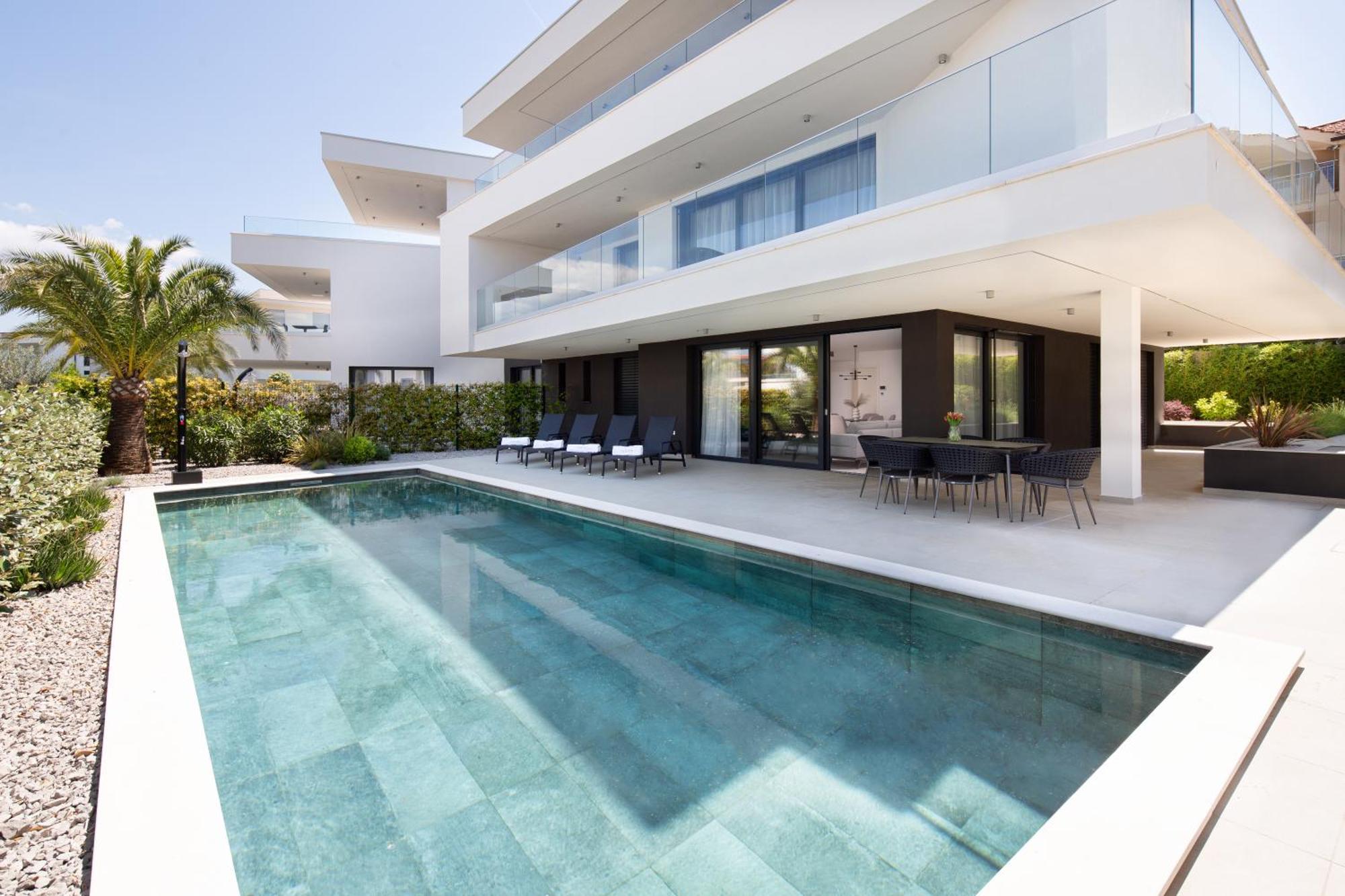 Hadrie Luxury Resort And Villas Azimut مالينسكا المظهر الخارجي الصورة