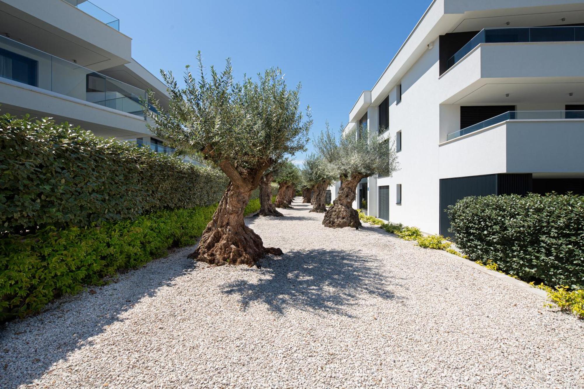 Hadrie Luxury Resort And Villas Azimut مالينسكا المظهر الخارجي الصورة